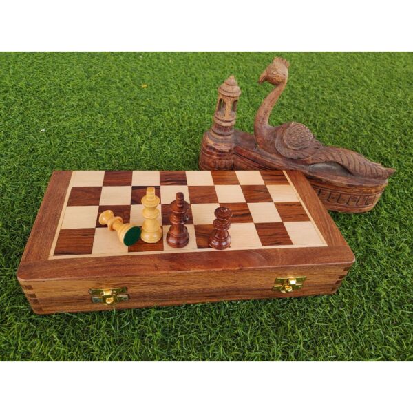 Foldable Wooden Chess set - Image 2